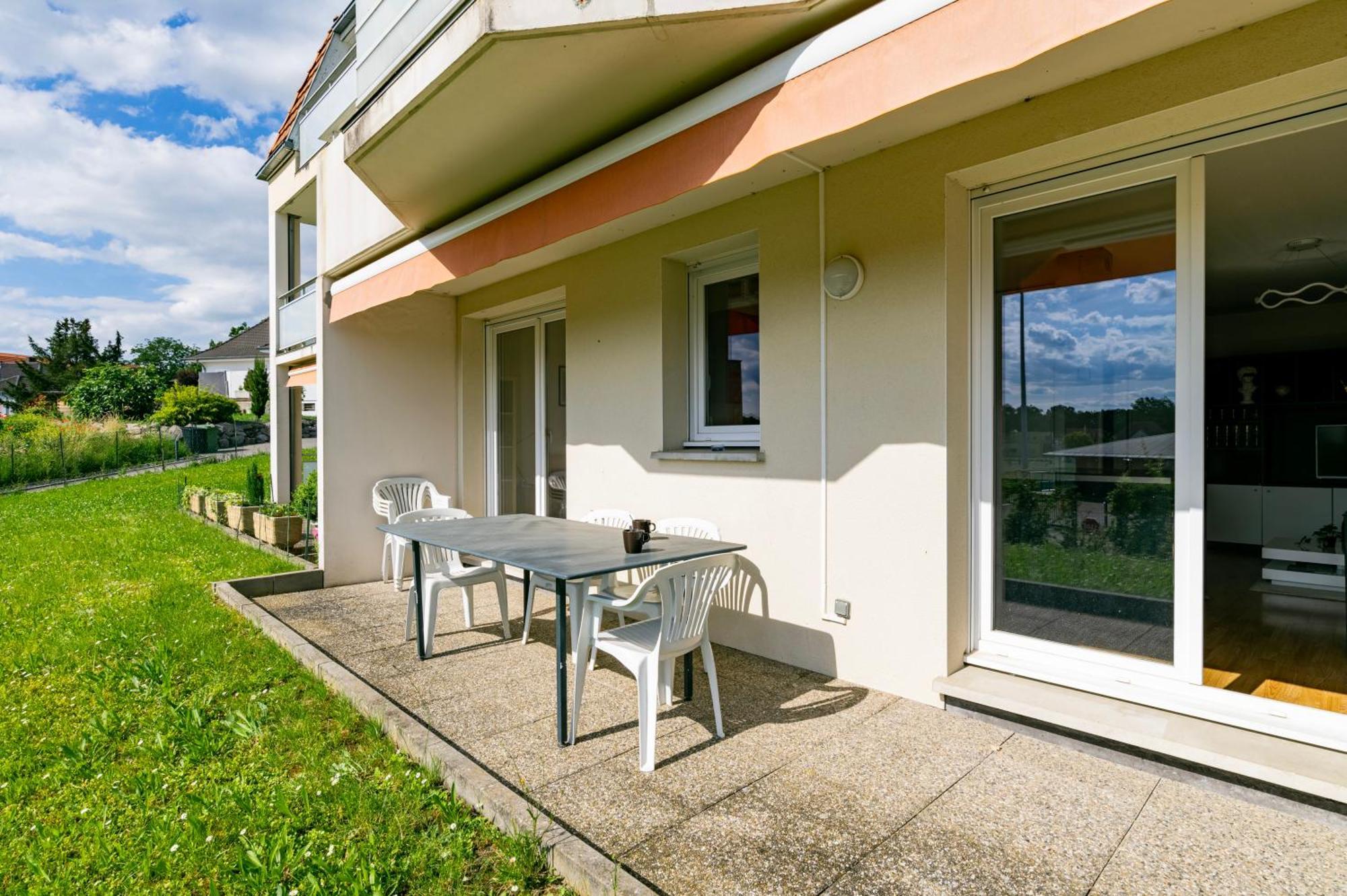Chez Virgil - Terrasse Vue Degagee, Parking Prive Apartment Ernolsheim-Bruche Luaran gambar